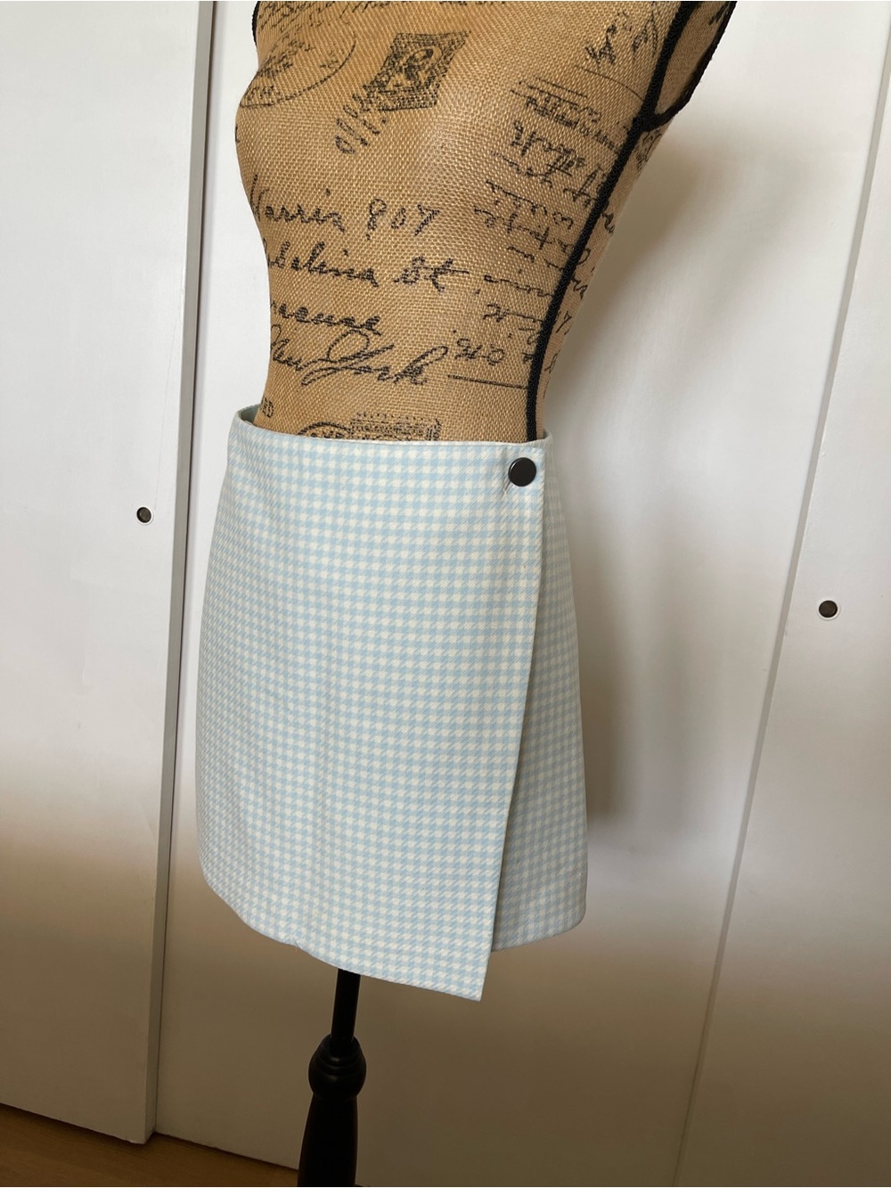 Alice + Olivia Pastel Blue Houndstooth Mini Wrap Skirt